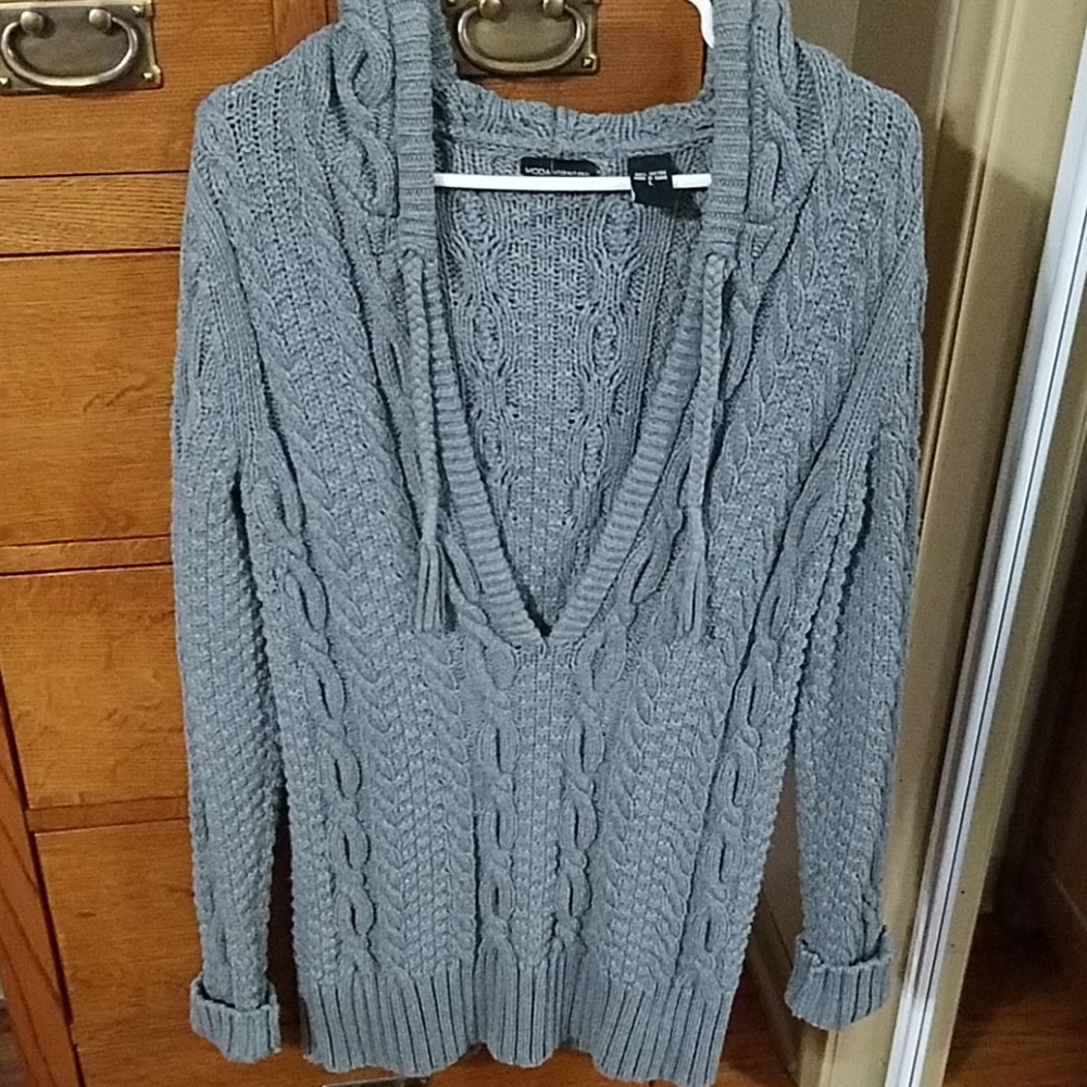 Gray cotton misses hooded sweater, size L